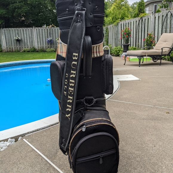 BURBERRY GOLF BAG - Picture 2 of 8